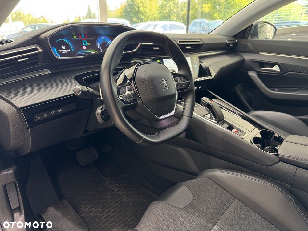 Peugeot 508 - 8