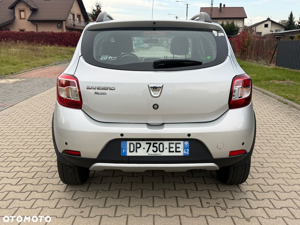 Dacia Sandero Stepway 2015 photo 4