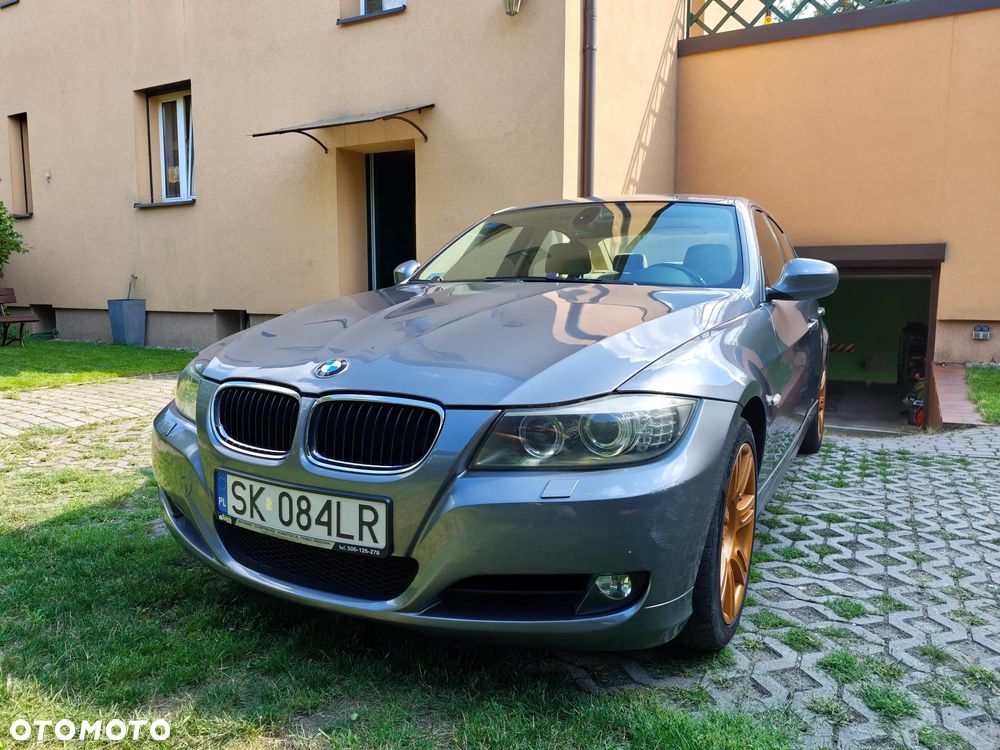 BMW Seria 3 325i - 9