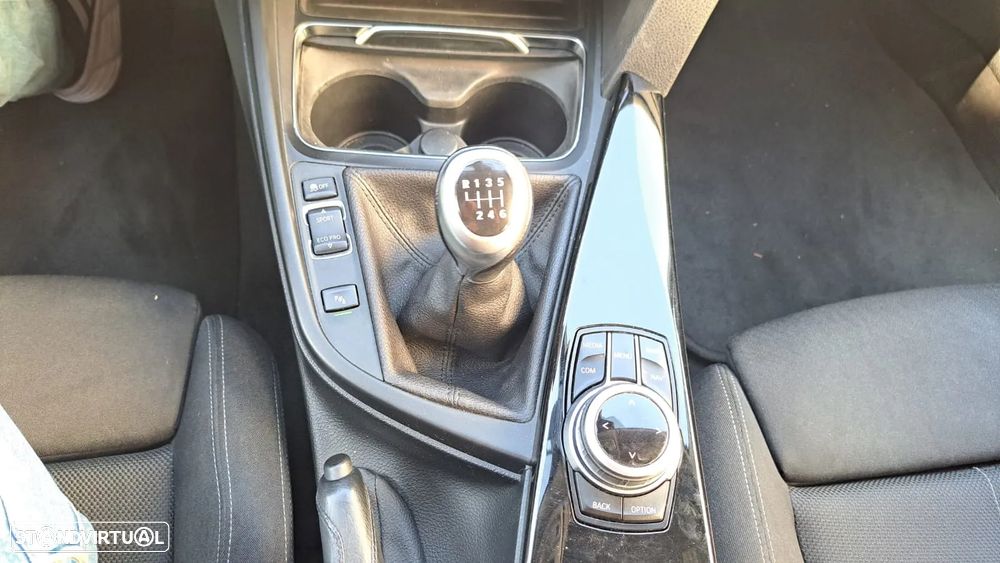 BMW 320 d Touring Line Sport - 45
