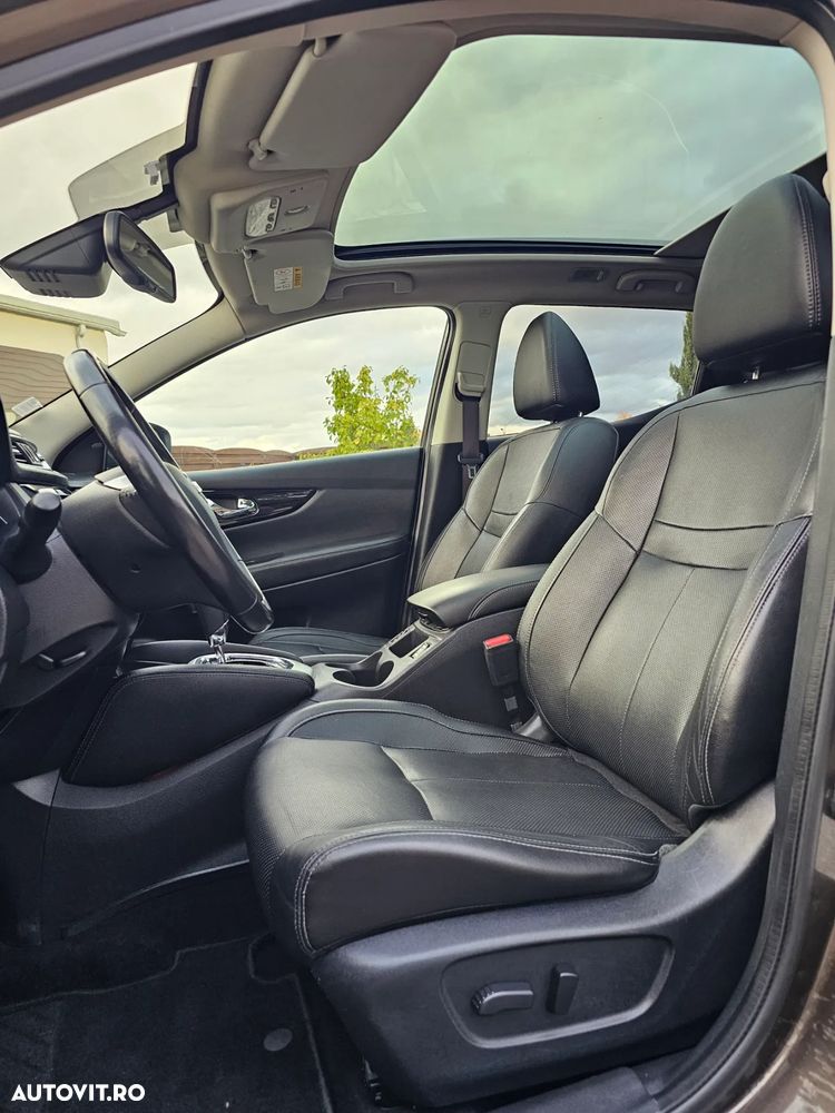 Nissan Qashqai 1.6 DCI Start/Stop X-TRONIC Tekna - 19