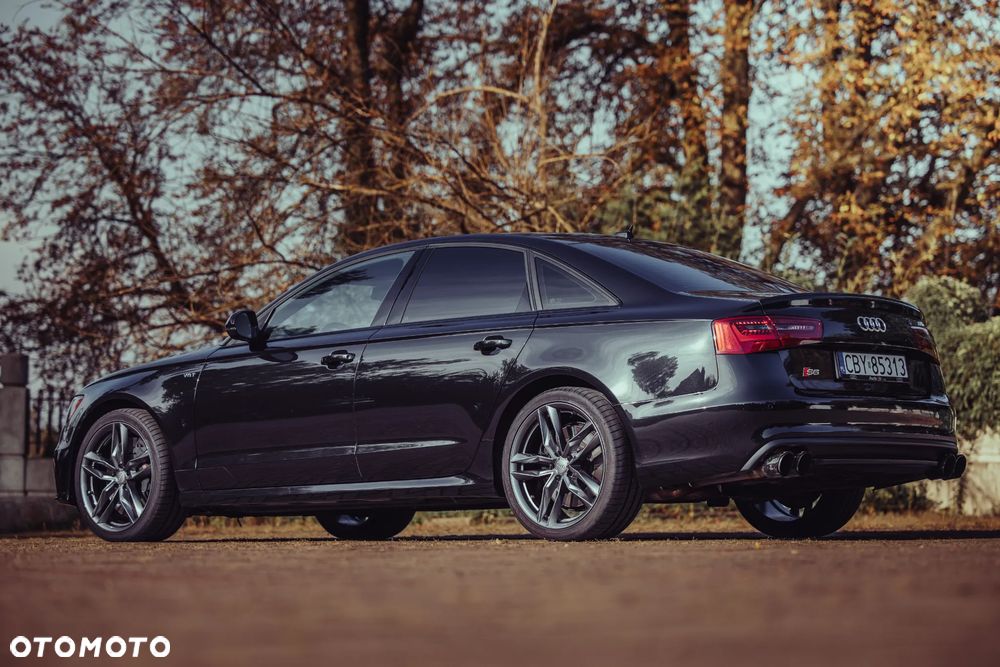 Audi S6 Limousine - 11