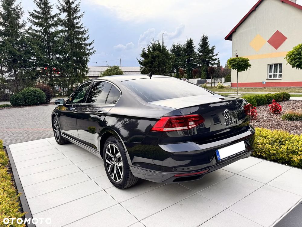 Volkswagen Passat - 7