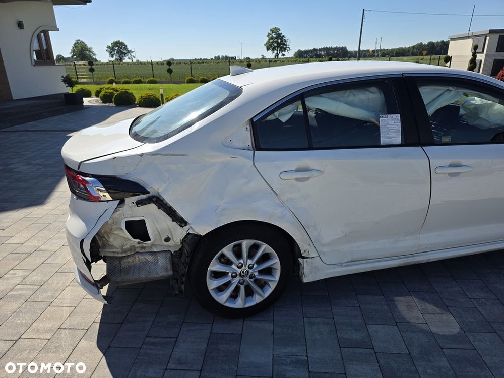 Toyota Corolla 1.8 Hybrid Comfort - 10