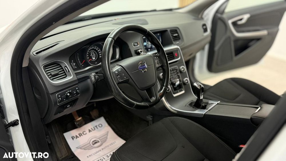 Volvo V60 D4 - 6