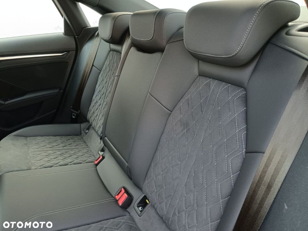 Audi S3 Limousine - 24