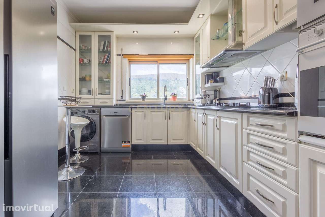 Duplex Costa Caparica 6 ass. com Garagem - Grande imagem: 2/35