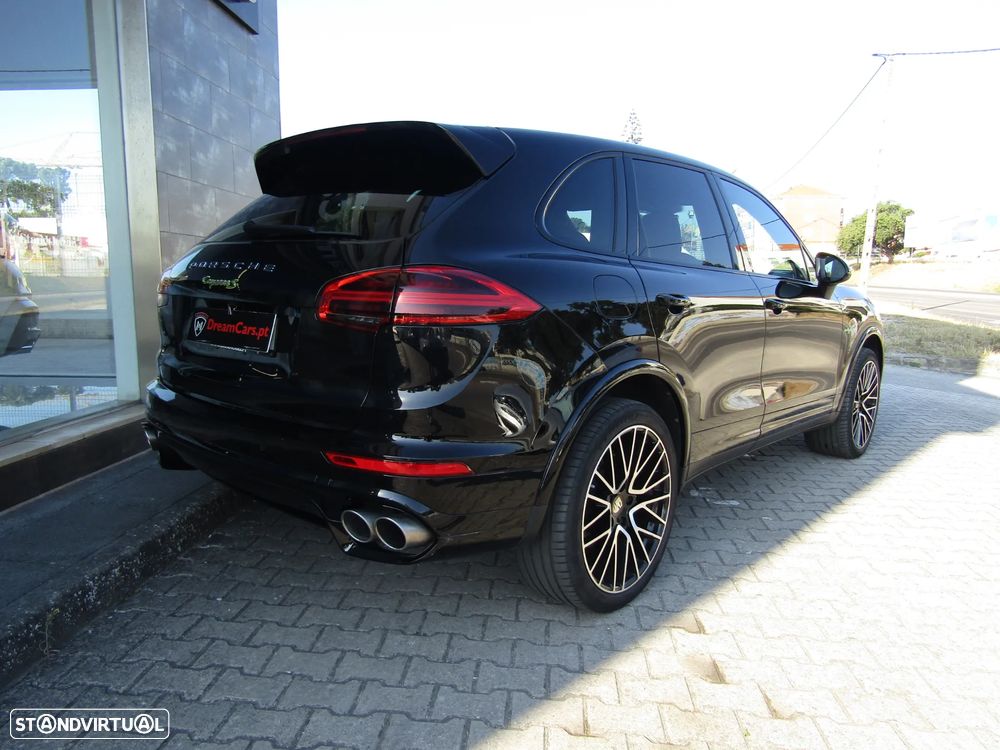 Porsche Cayenne S E-Hybrid - 7