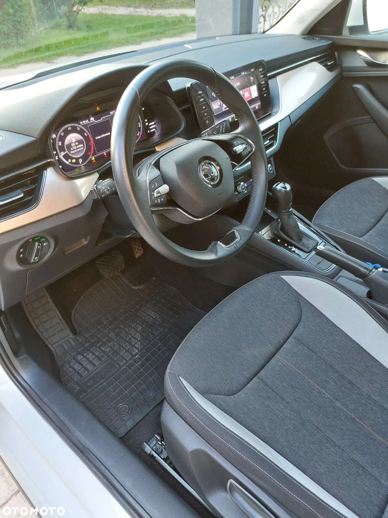 Skoda Kamiq 1.0 TSI DSG Active - 6