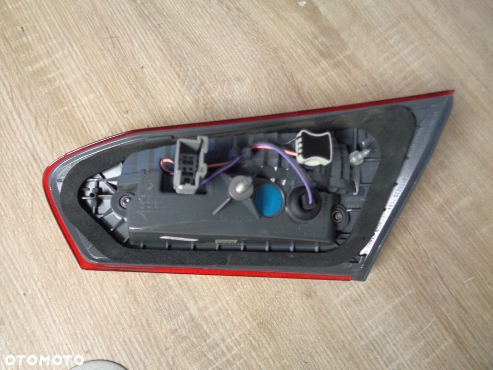 FORD FOCUS MK4 ST LAMPA LEWY TYŁ EUROPA - 3