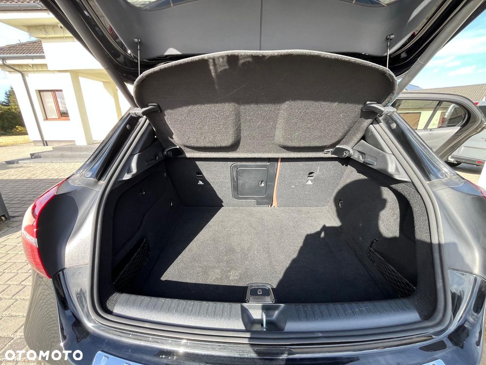 Mercedes-Benz GLA 220 4-Matic - 21