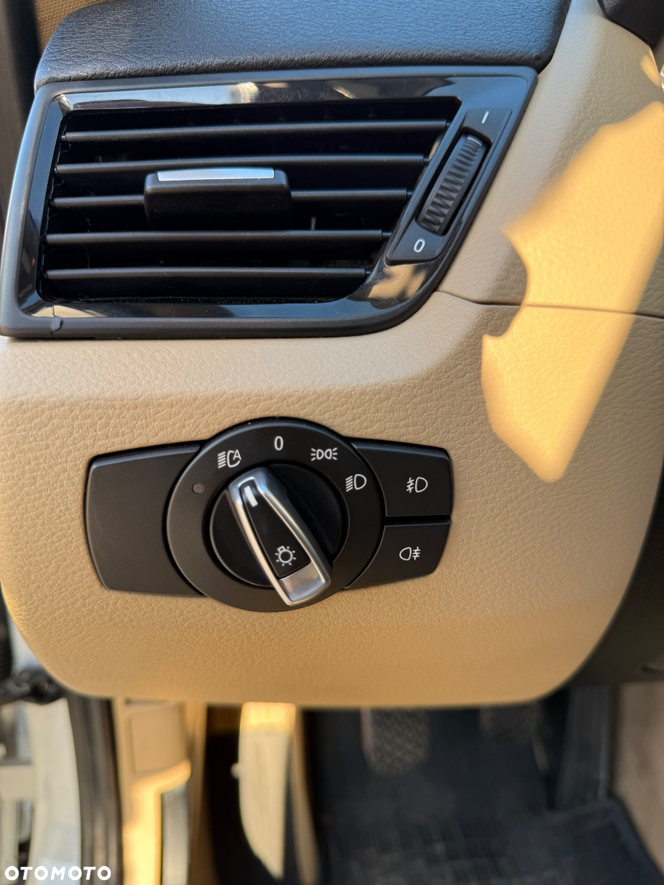 BMW X1 xDrive18d - 10