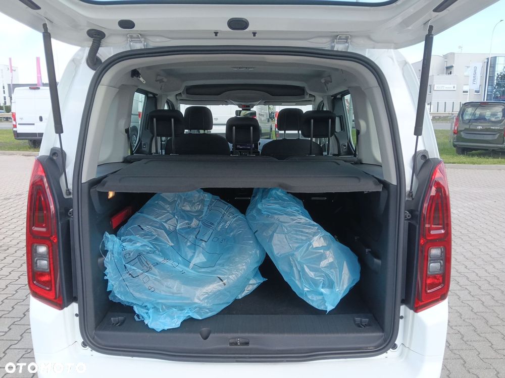 Toyota Proace City Verso 1.2 D-4T Business - 13