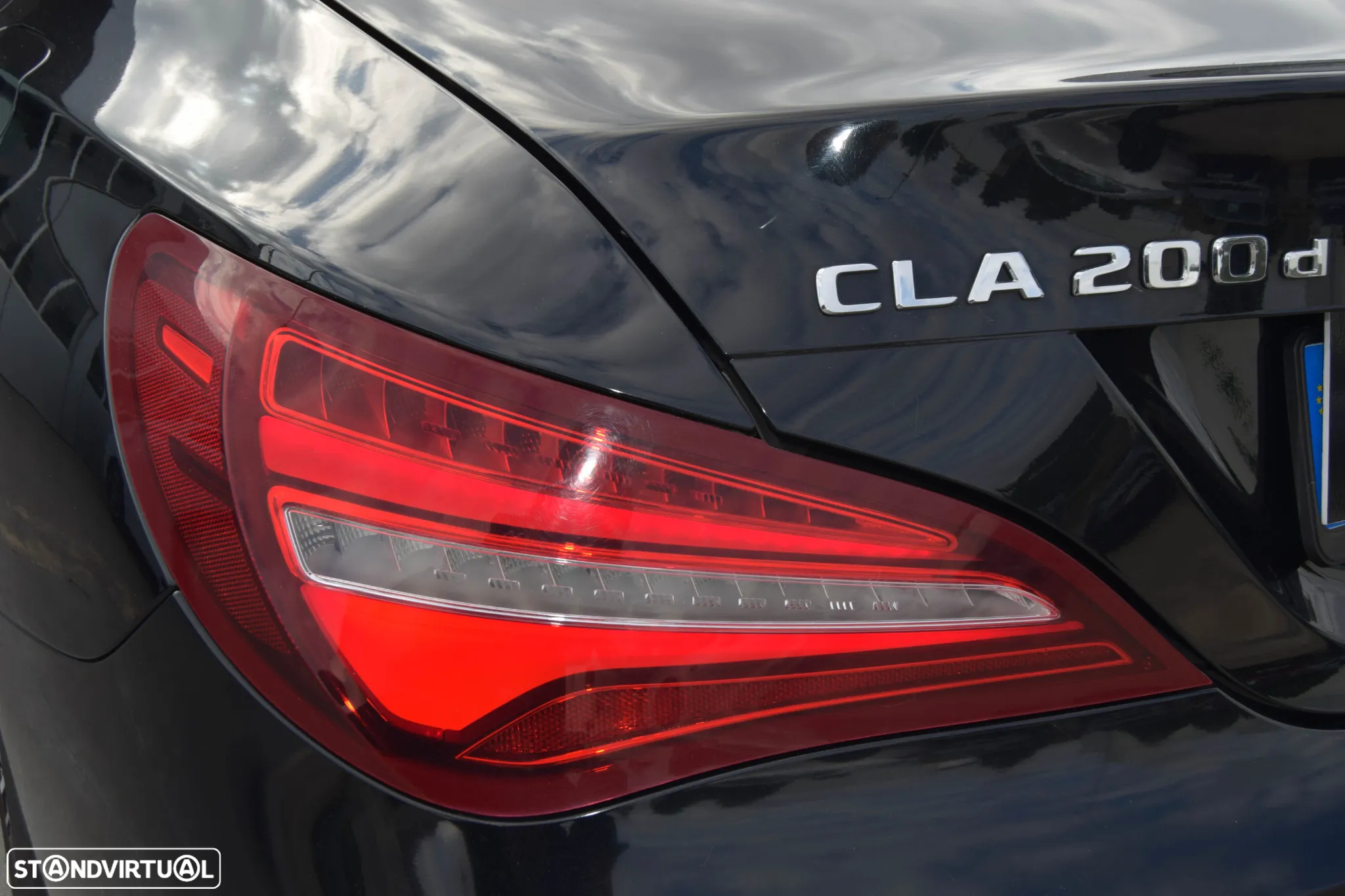 Mercedes-Benz CLA 200 d AMG Line - 8