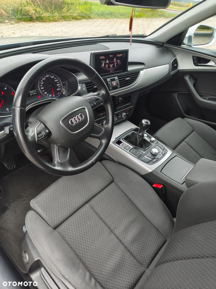 Audi A6 Avant - 10