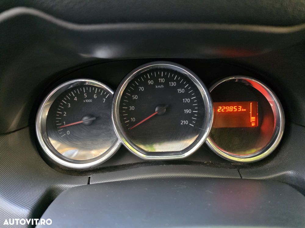 Dacia Duster 1.5 dCi 4x4 Laureate - 10