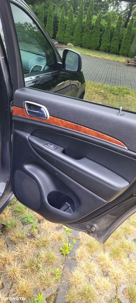Jeep Grand Cherokee 5.7 V8 Overland Summit - 14