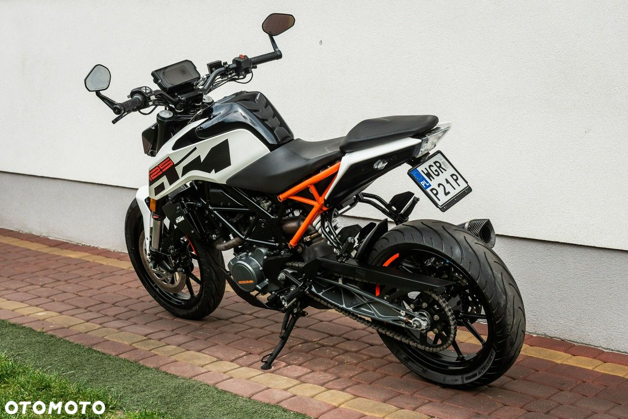 KTM Duke - 4