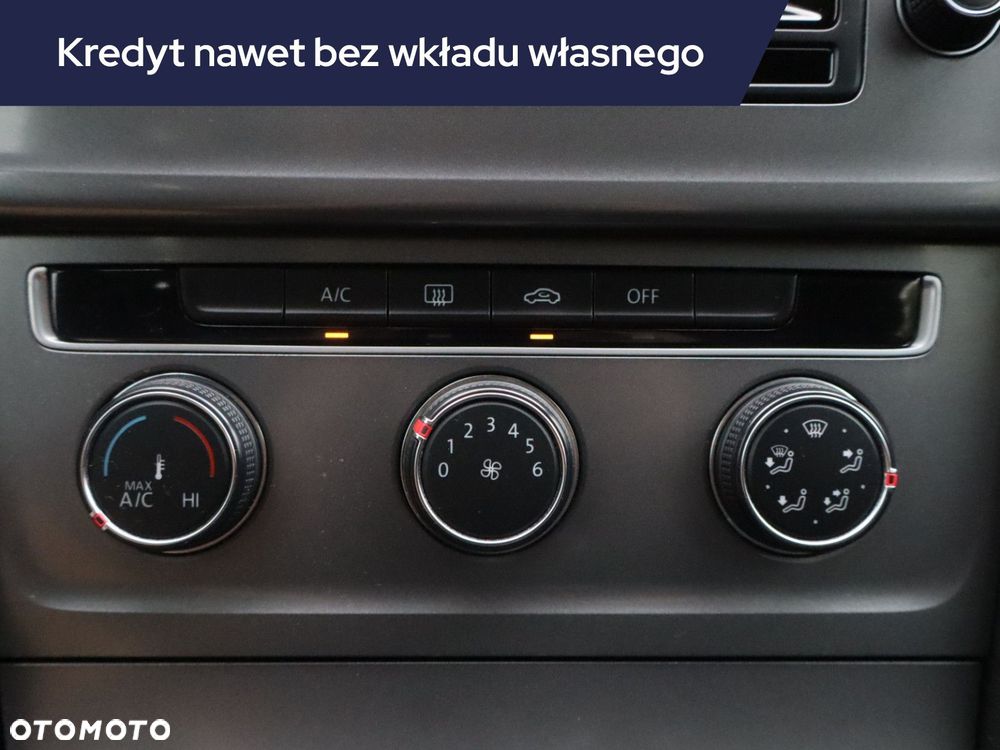 Volkswagen Golf - 15