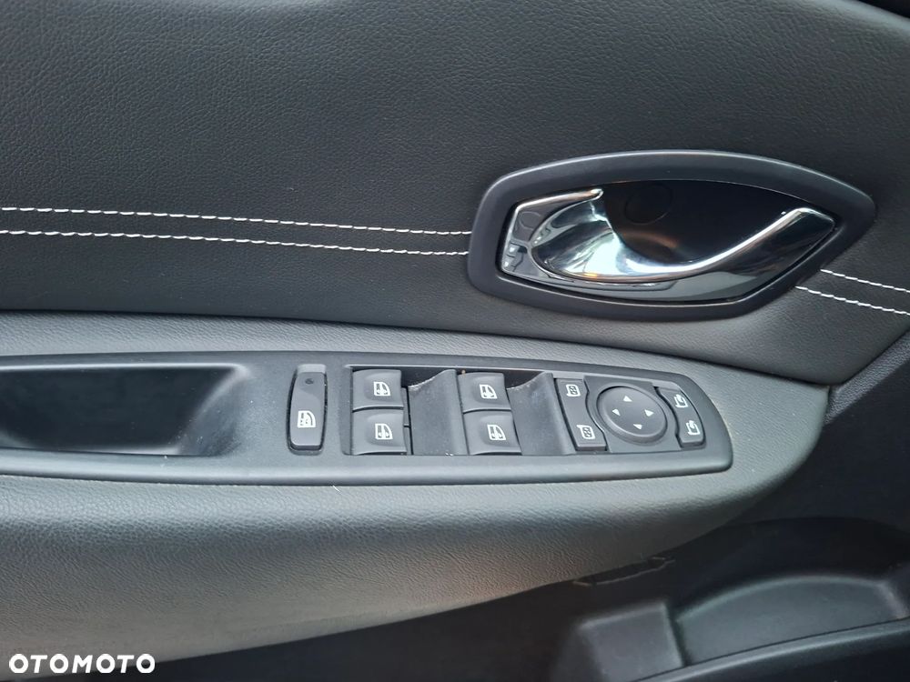 Renault Grand Scenic Energy dCi 130 S&S Bose Edition - 11