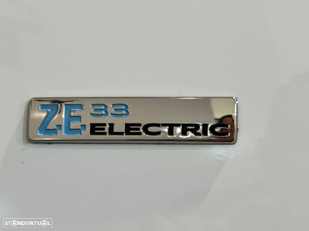 Renault Kangoo Maxi Z.E. 33 - 8