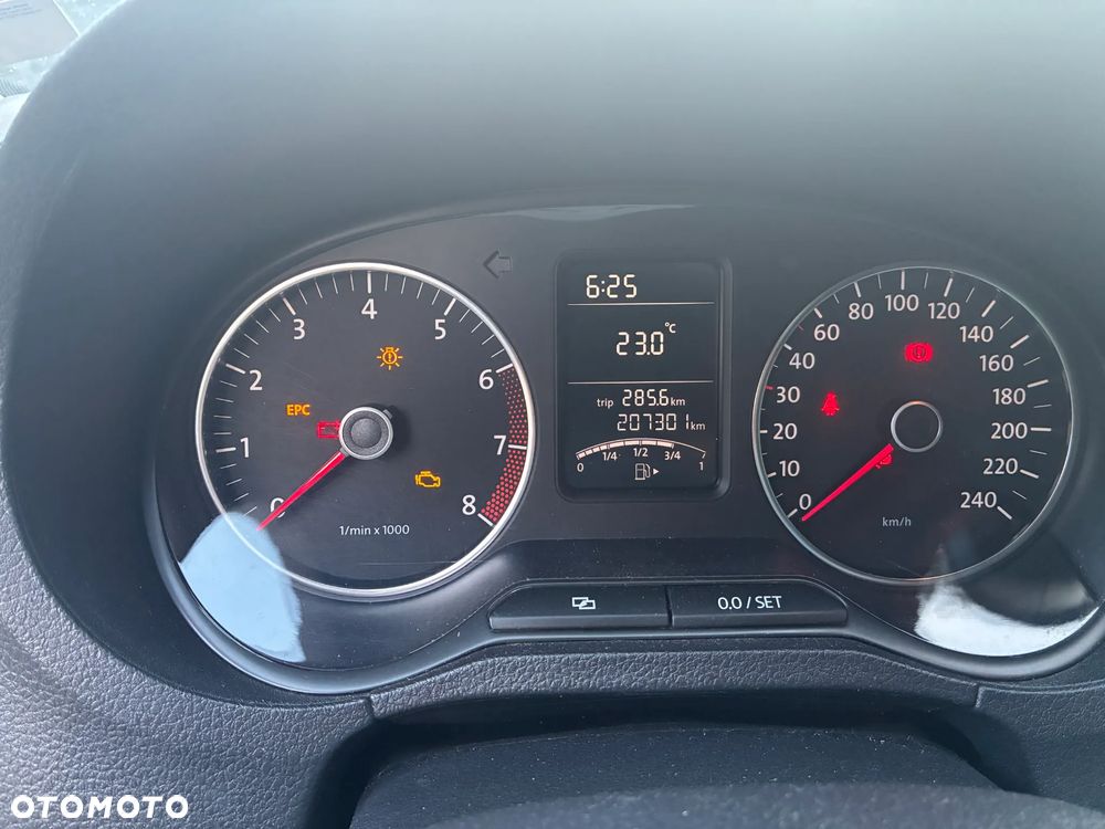 Volkswagen Polo 1.4 16V Comfortline Optimum - 16