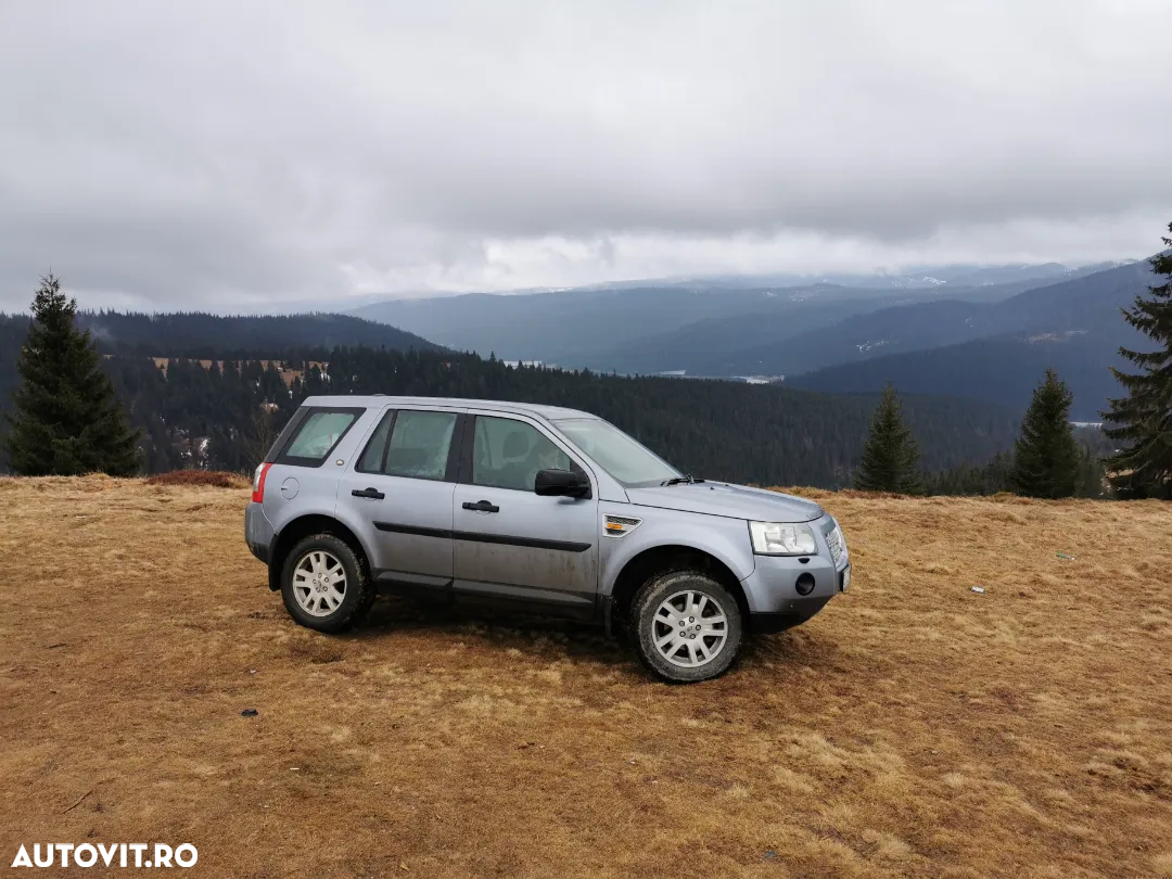 Land Rover Freelander 2.2 TD4 SE - 11