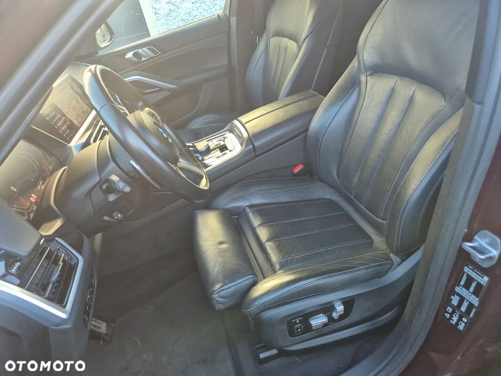 BMW X6 xDrive40i - 27