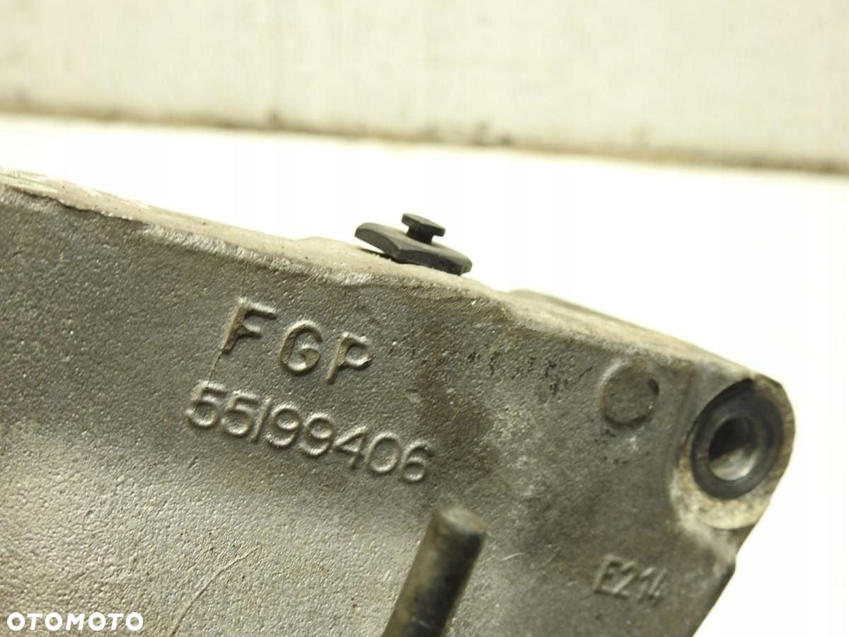 ŁAPA PODUSZKA MOCOWANIE SILNIKA SUZUKI SWIFT IV LIFT 1.3 DDiS 55199406 - 5