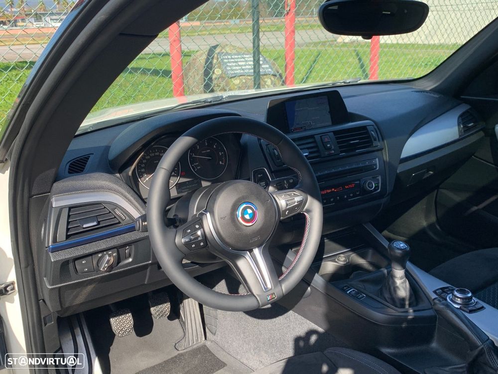 BMW 120 d Pack M - 24