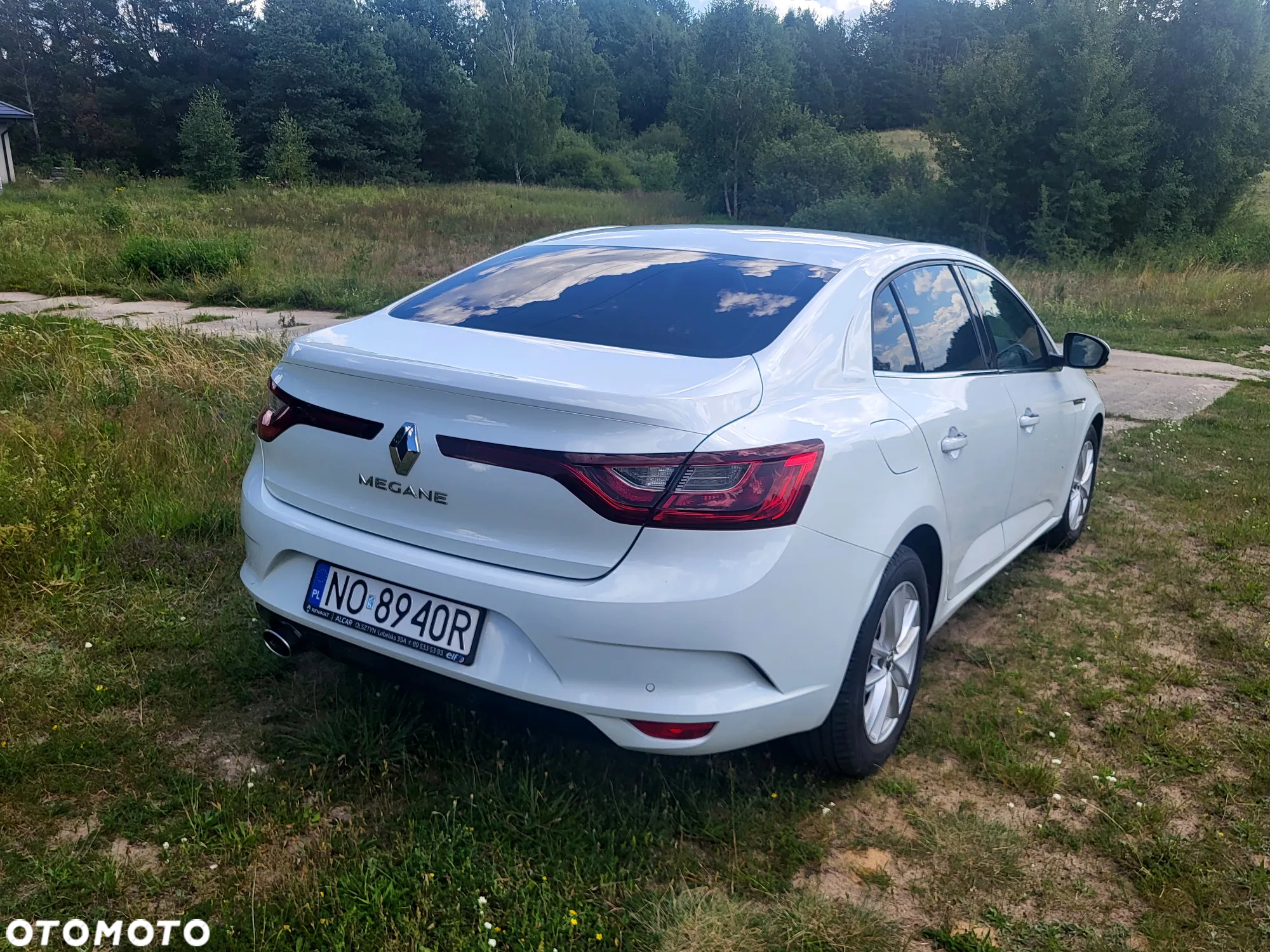 Renault Megane 1.6 SCe Intens - 8