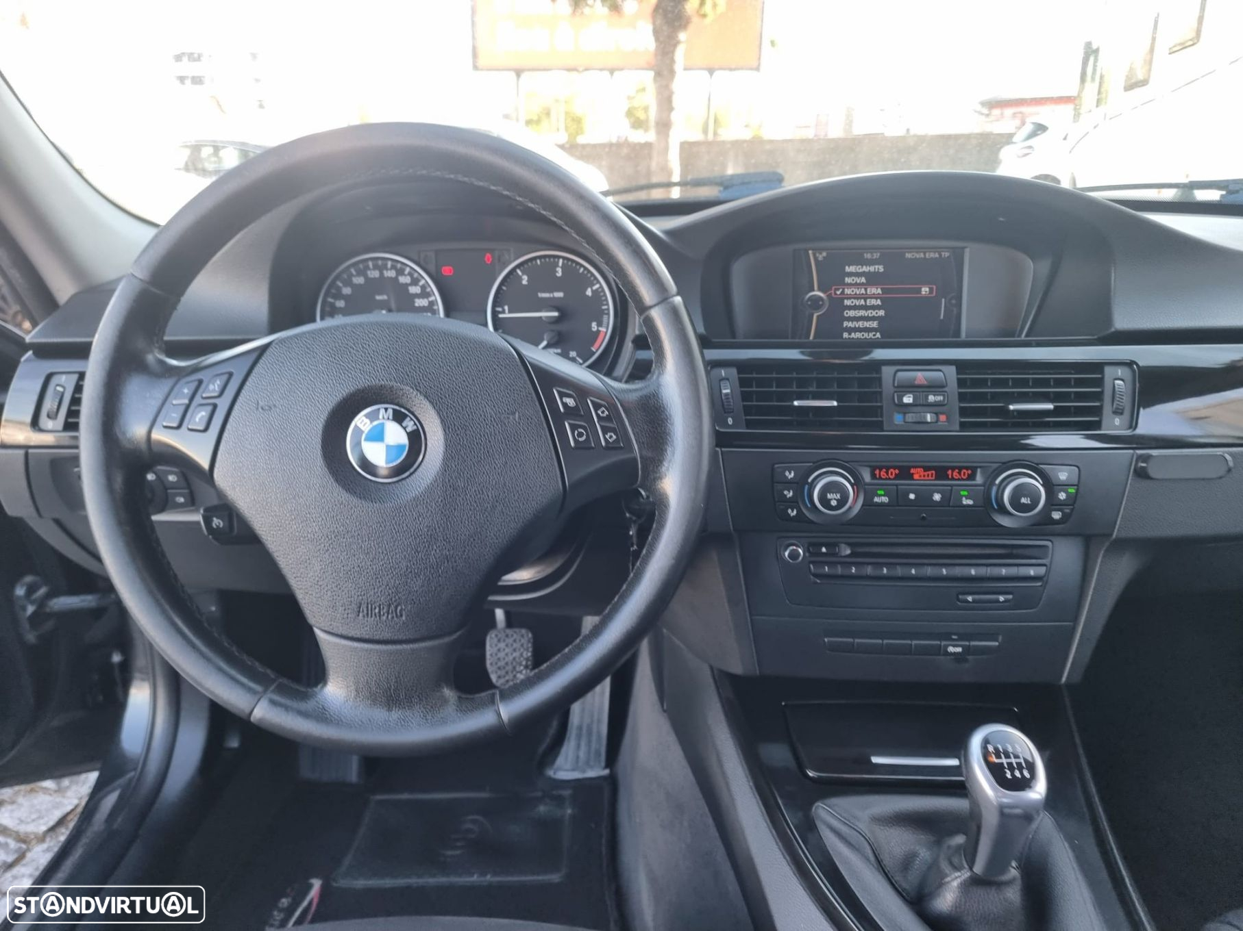 BMW 318 d Touring Navigation Auto - 8