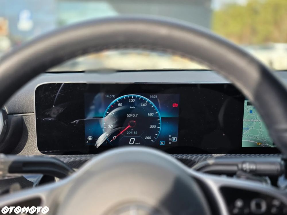 Mercedes-Benz CLA 180 d Progressive 8G-DCT - 19