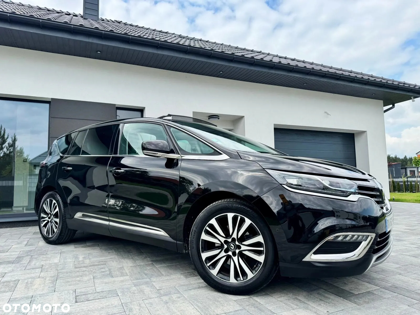 Renault Espace 1.6 dCi Energy Initiale Paris EDC 7os - 36
