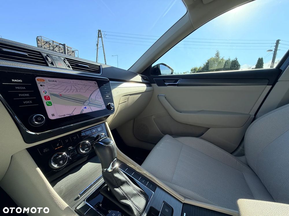 Skoda Superb 2.0 TDI SCR Style DSG - 31