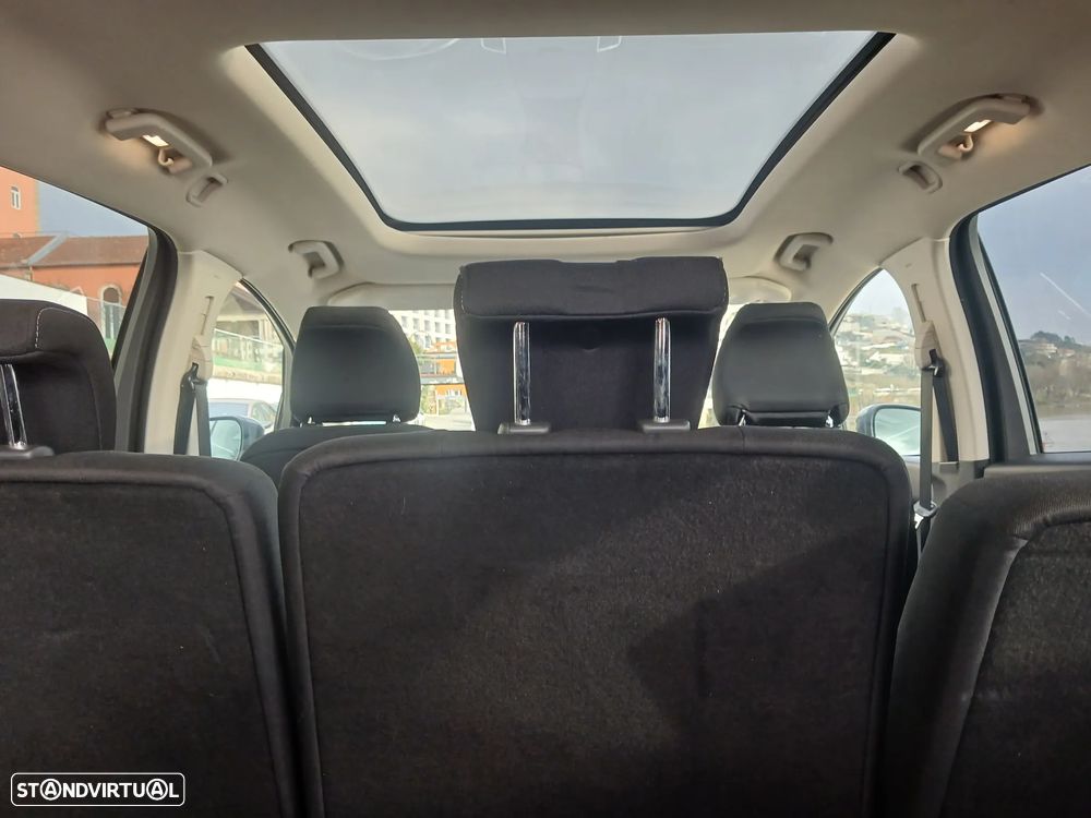 Ford S-Max 2.0 TDCi Titanium Powershift - 12