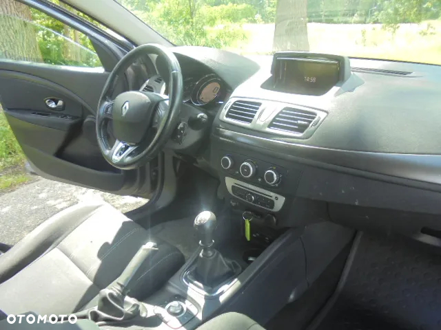 Renault Megane Grandtour dCi 165 FAP GTline - 8