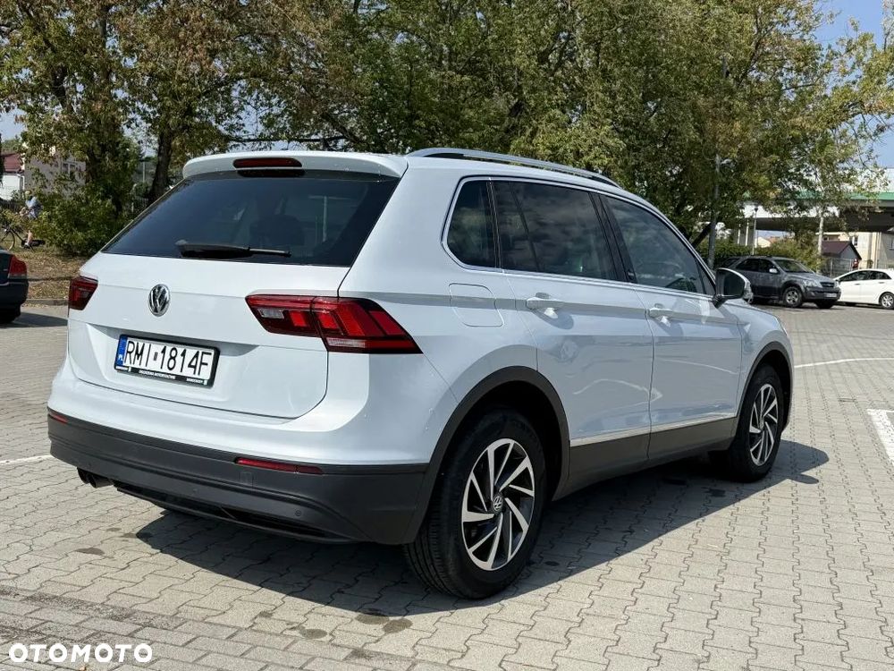 Volkswagen Tiguan - 5