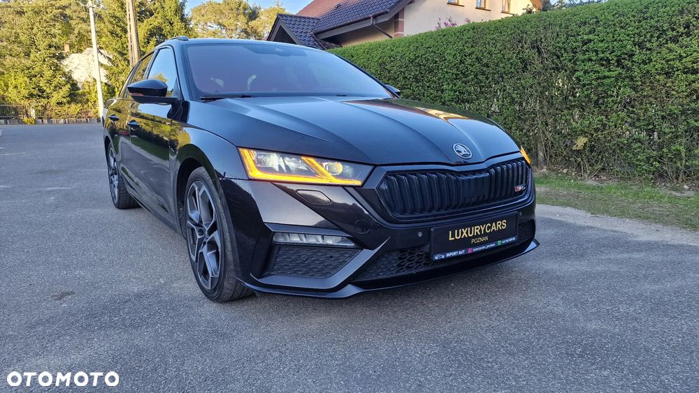 Skoda Octavia 2.0 TDI DSG RS - 2