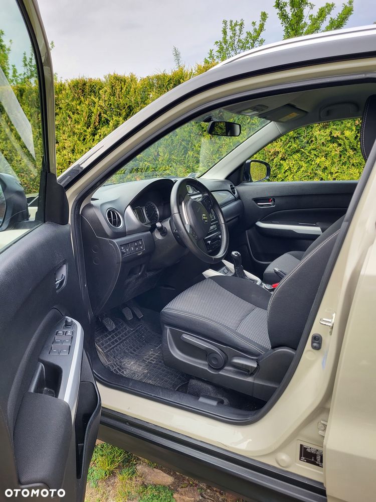 Suzuki Vitara - 3