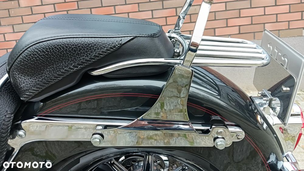 Harley-Davidson Softail Deluxe - 15