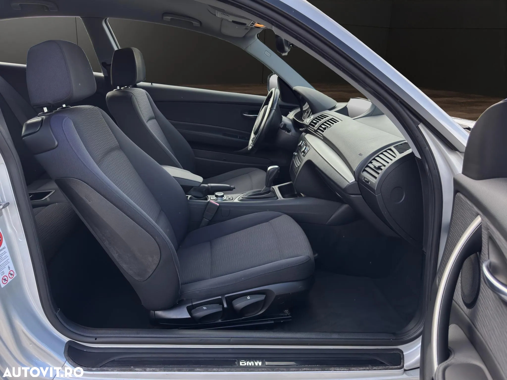 BMW Seria 1 118d DPF - 10