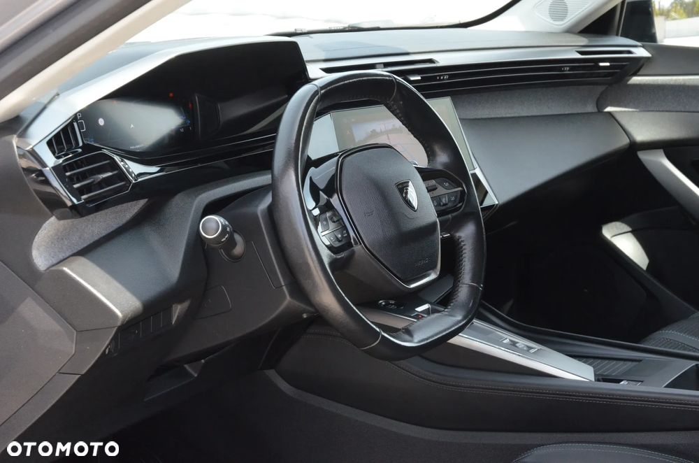 Peugeot 308 BlueHDi 130 EAT8 Allure - 24