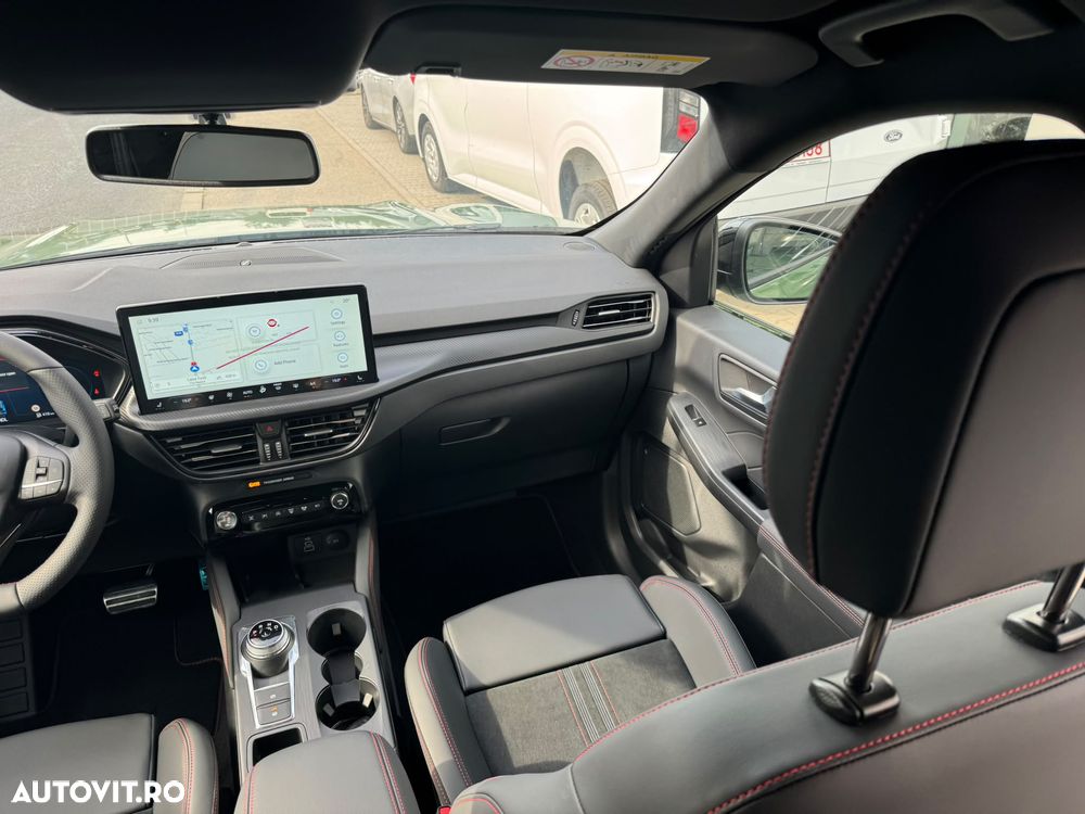 Ford Kuga 1.5 EcoBoost A8 FWD ST-Line X - 25