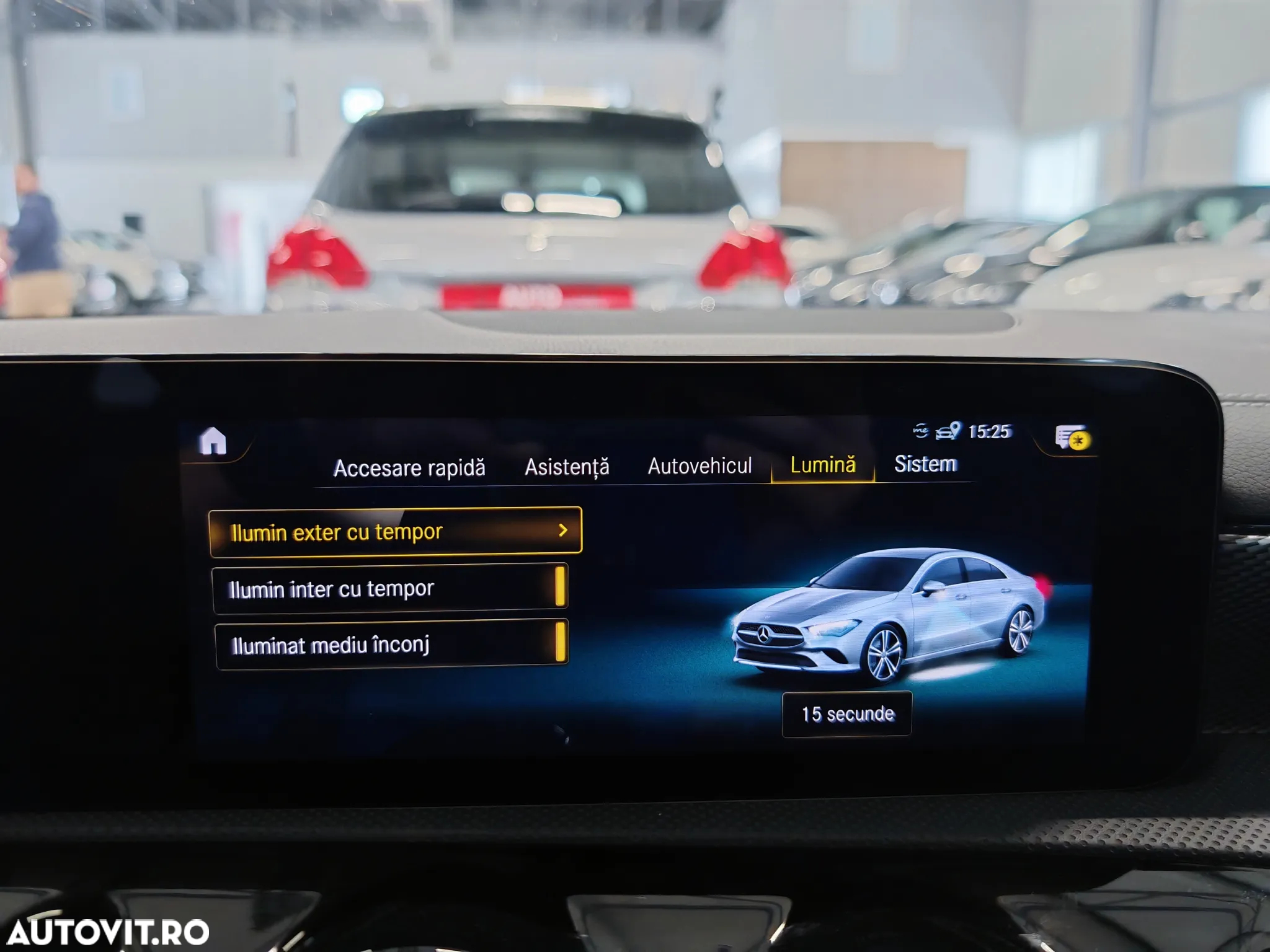 Mercedes-Benz CLA 180 7G-DCT - 12