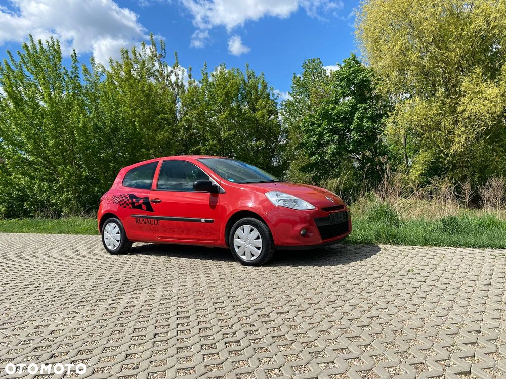 Renault Clio - 13