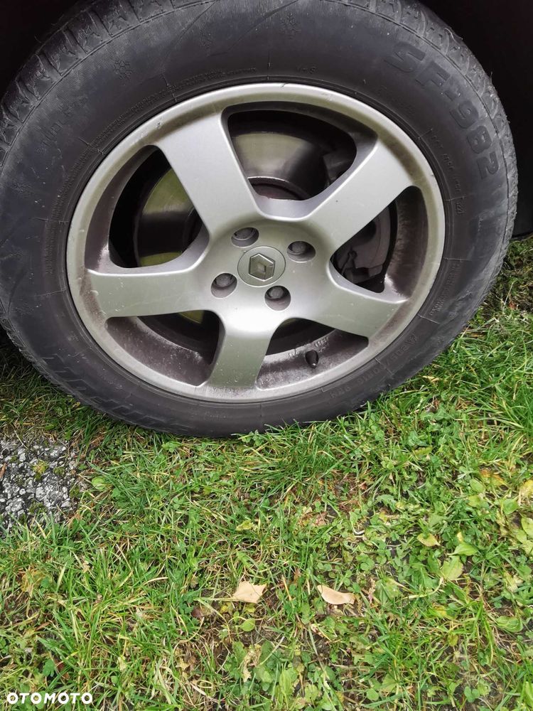 Renault Scenic - 8