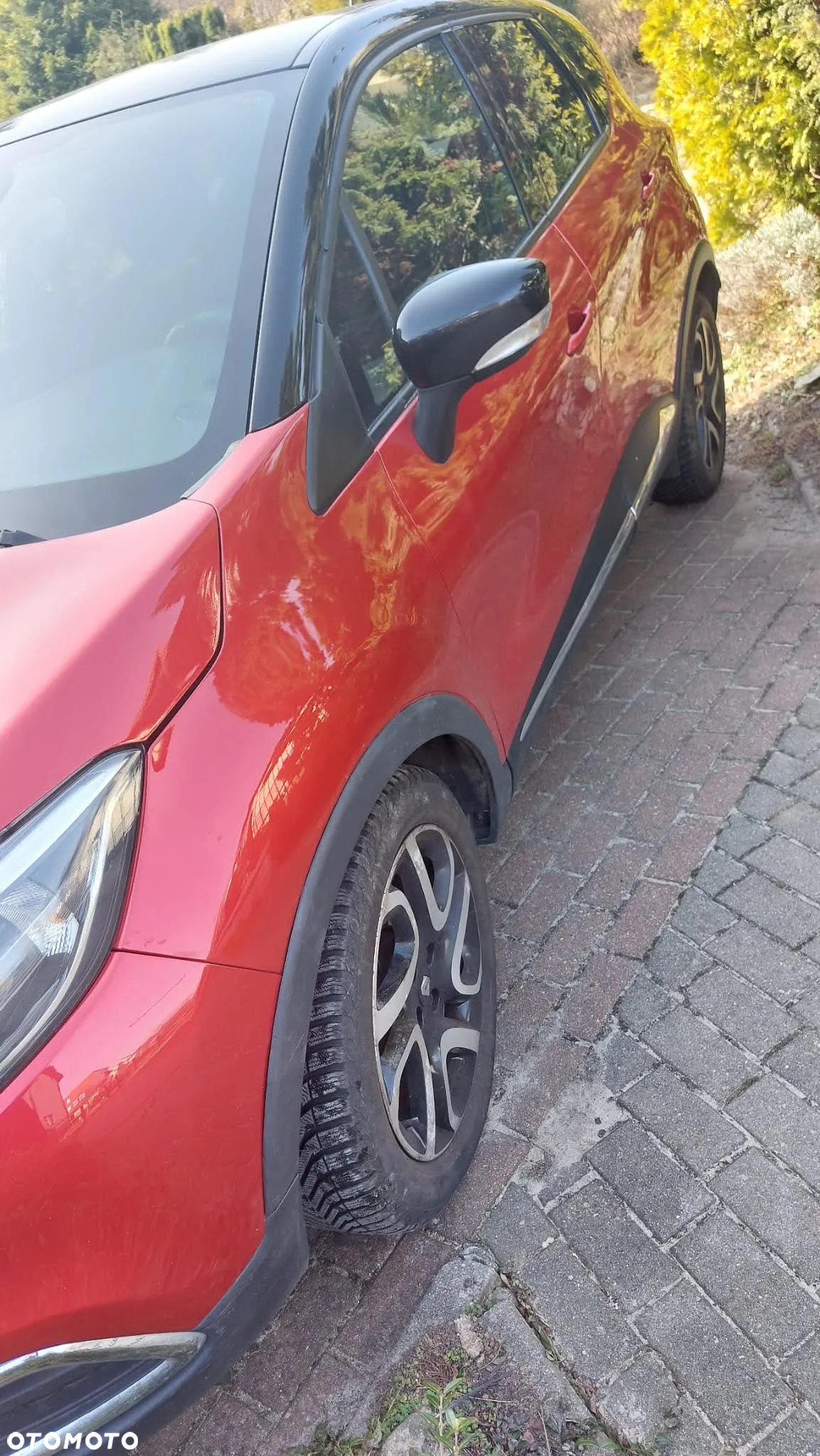 Renault Captur 1.2 TCe Helly Hansen EDC - 3