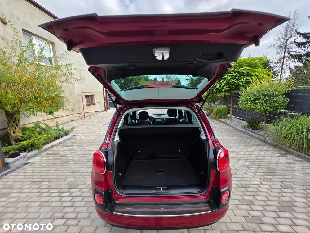 Fiat 500L 1.4 T-Jet 16V Lounge - 23