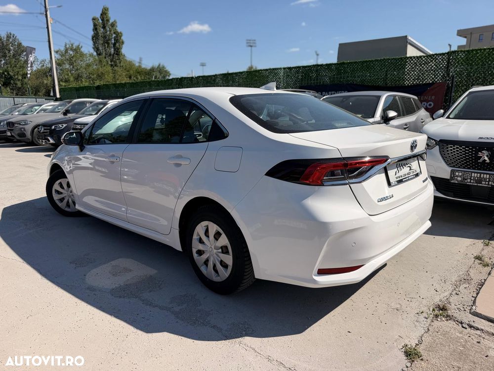 Toyota Corolla 1.8 HSD Dynamic - 8
